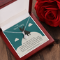 Alluring Beauty Pendant Necklace - Silver Lining