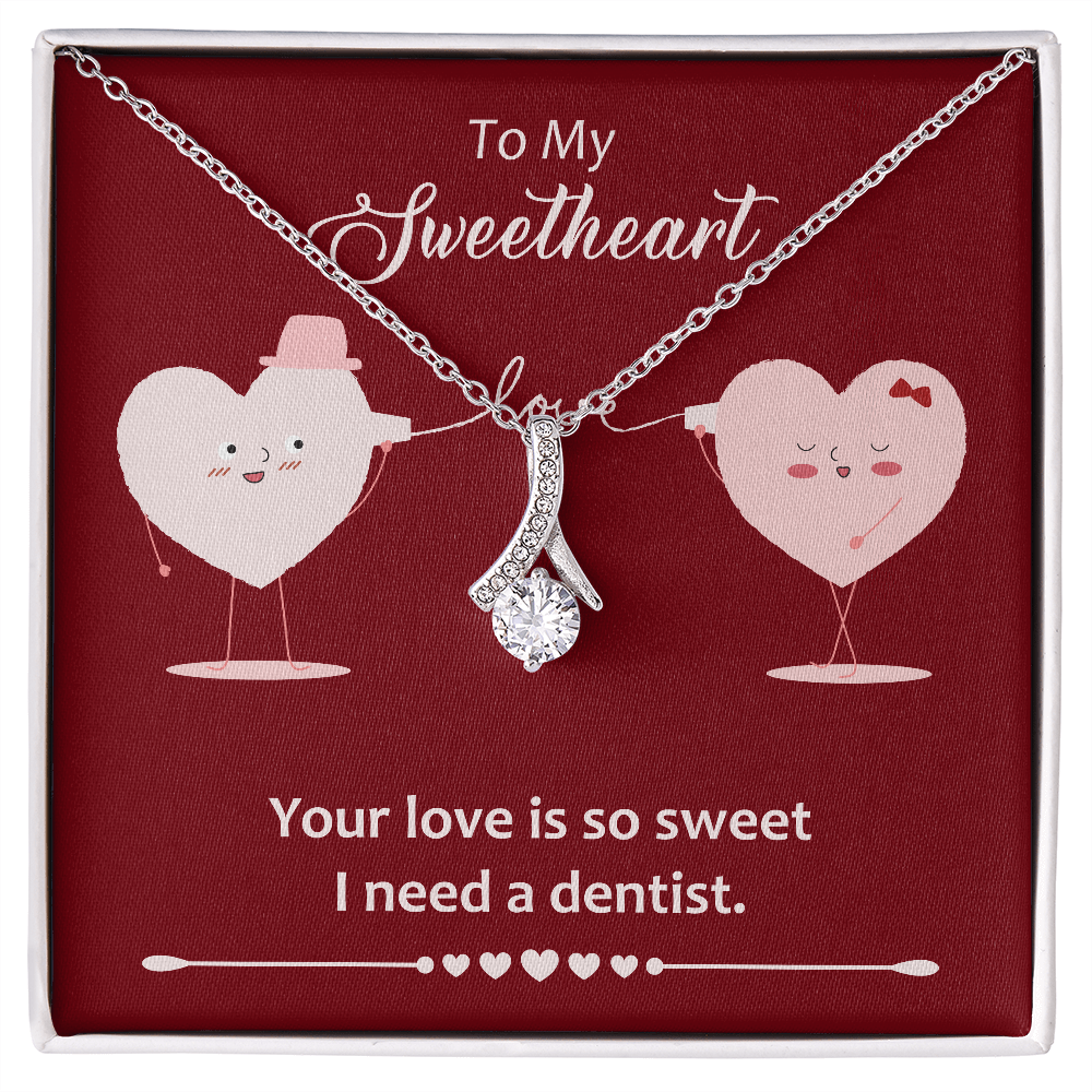 Alluring Beauty Pendant Necklace - Sweetheart