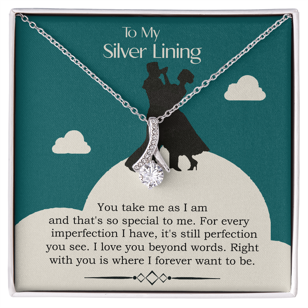 Alluring Beauty Pendant Necklace - Silver Lining